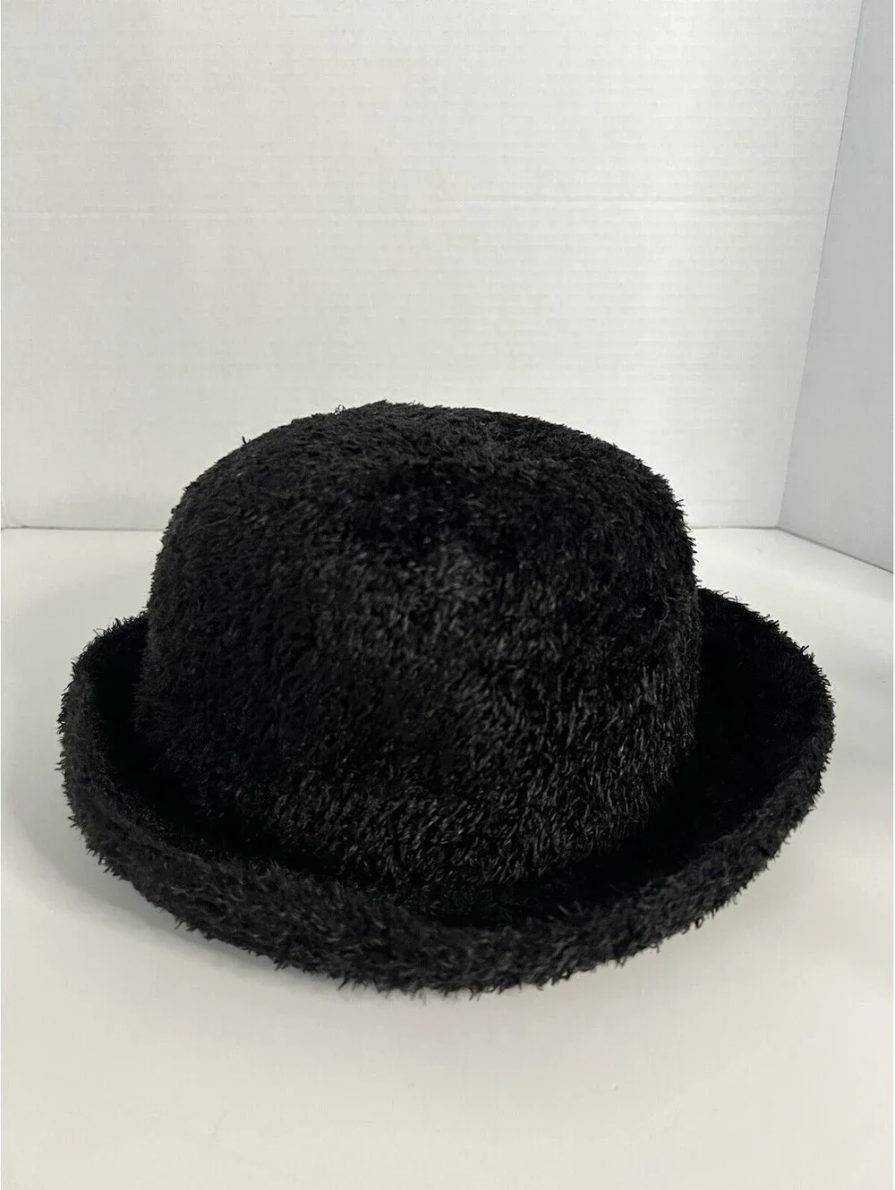 Vintage Jaclyn Smith Women’s Black Soft Fuzzy Fedora Cloche Hat Chic Classic